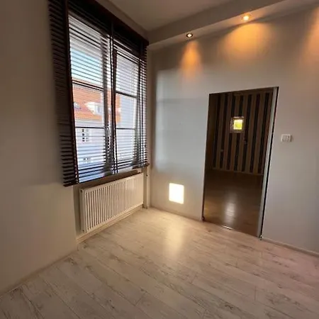 Klimatyczne Mieszkanie W Krainie Jezior 公寓